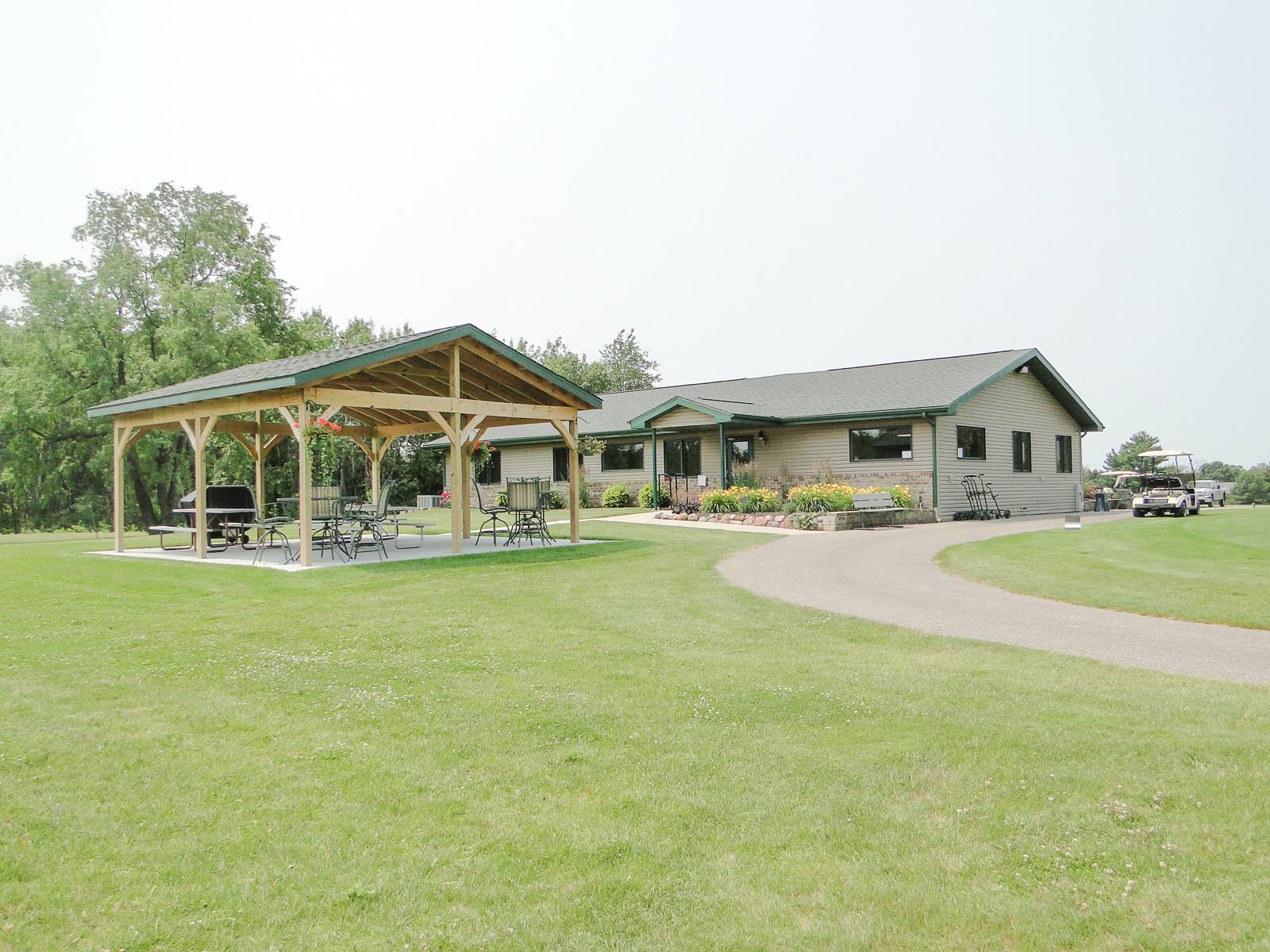 VENDOR SPOTLIGHT FAIRFIELD HILLS GOLF COURSE WISCONSIN GOLF COURSE