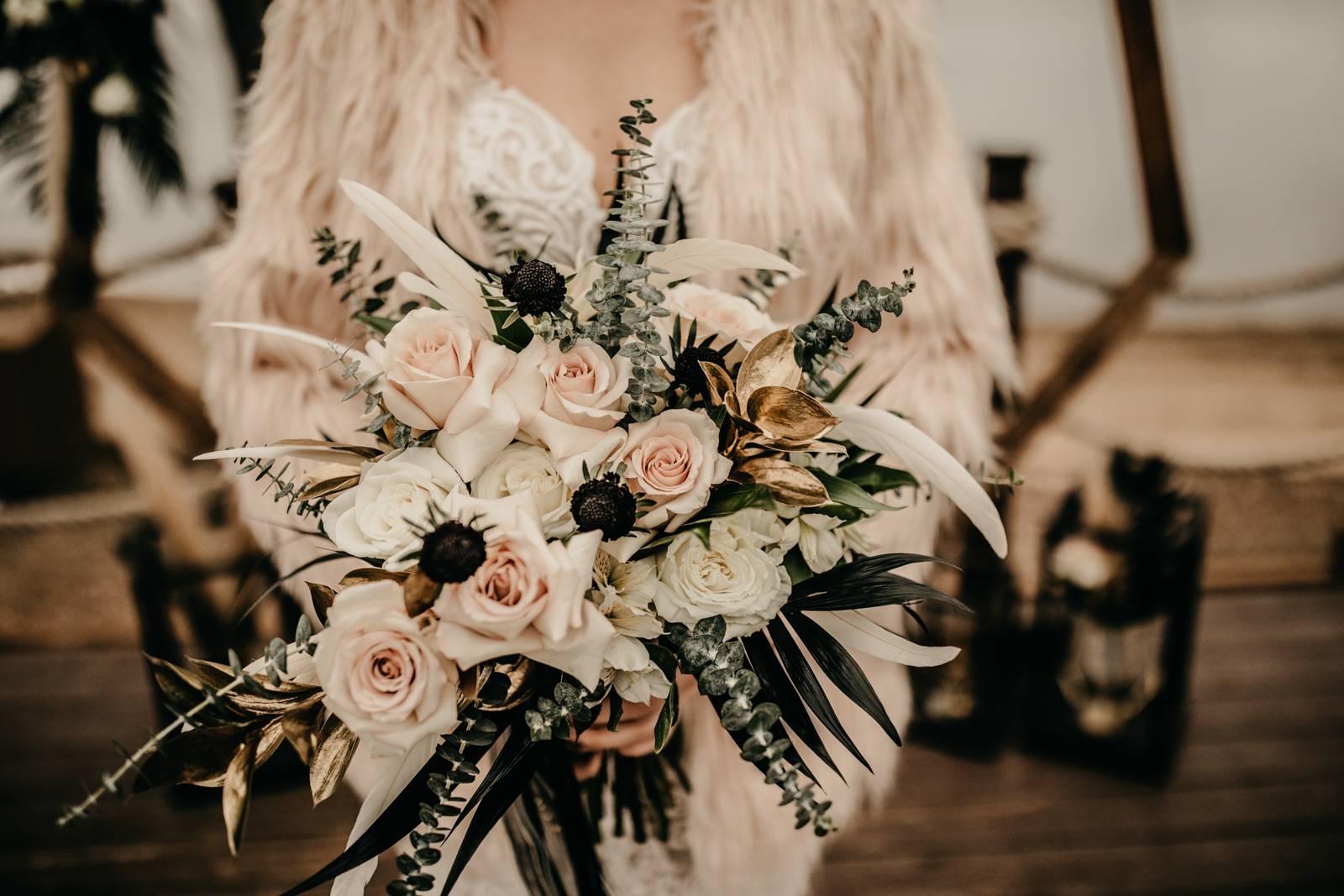 RUSTIC MEETS BOLD GLAM NEW YEARS EVE STYLED WEDDING SHOOT, WISCONSIN WEDDING  INSPIRATION