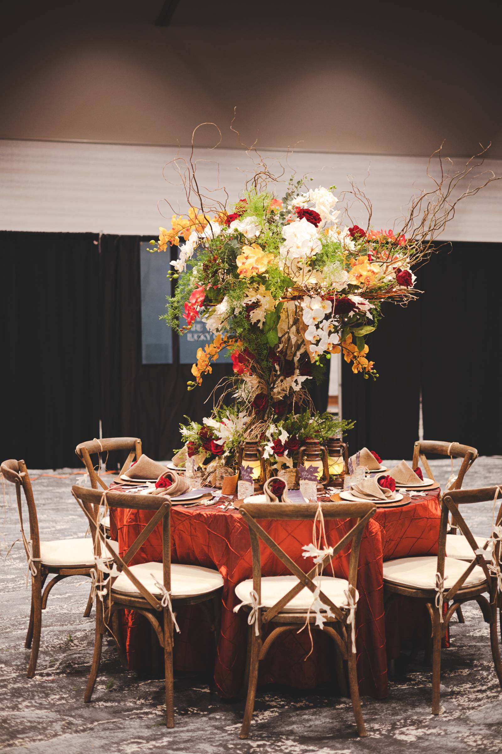 Earthy Tablescape