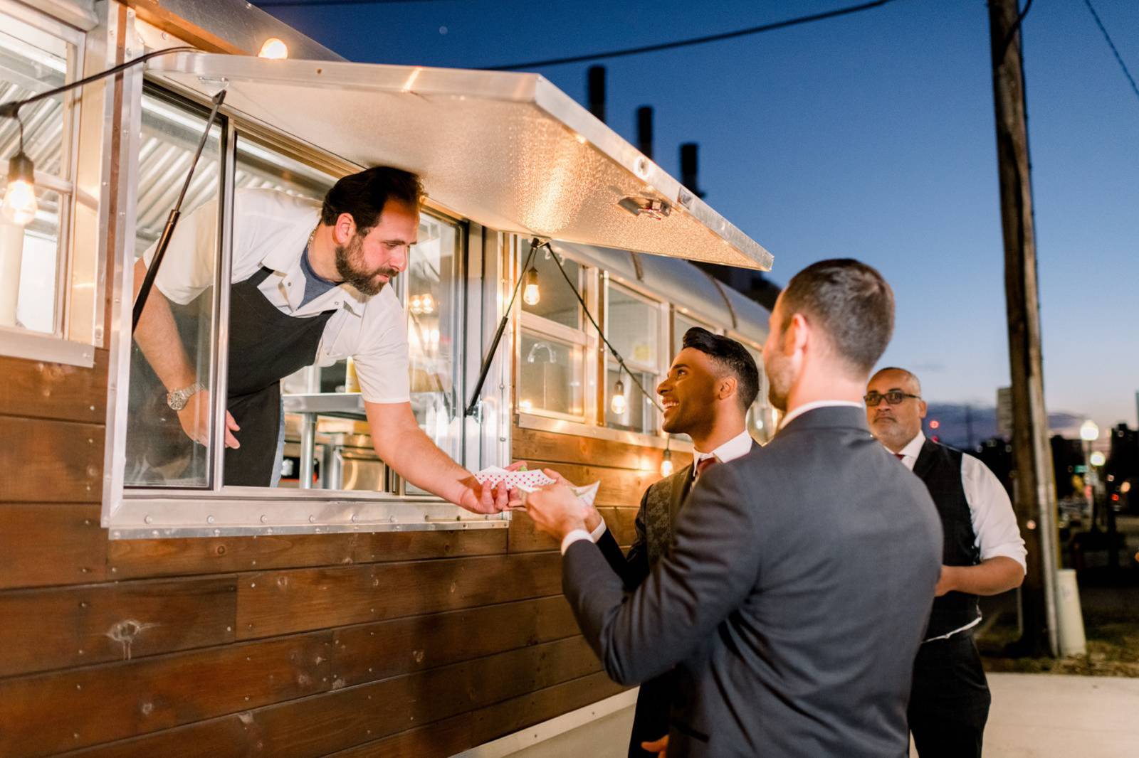 Food Truck Bus