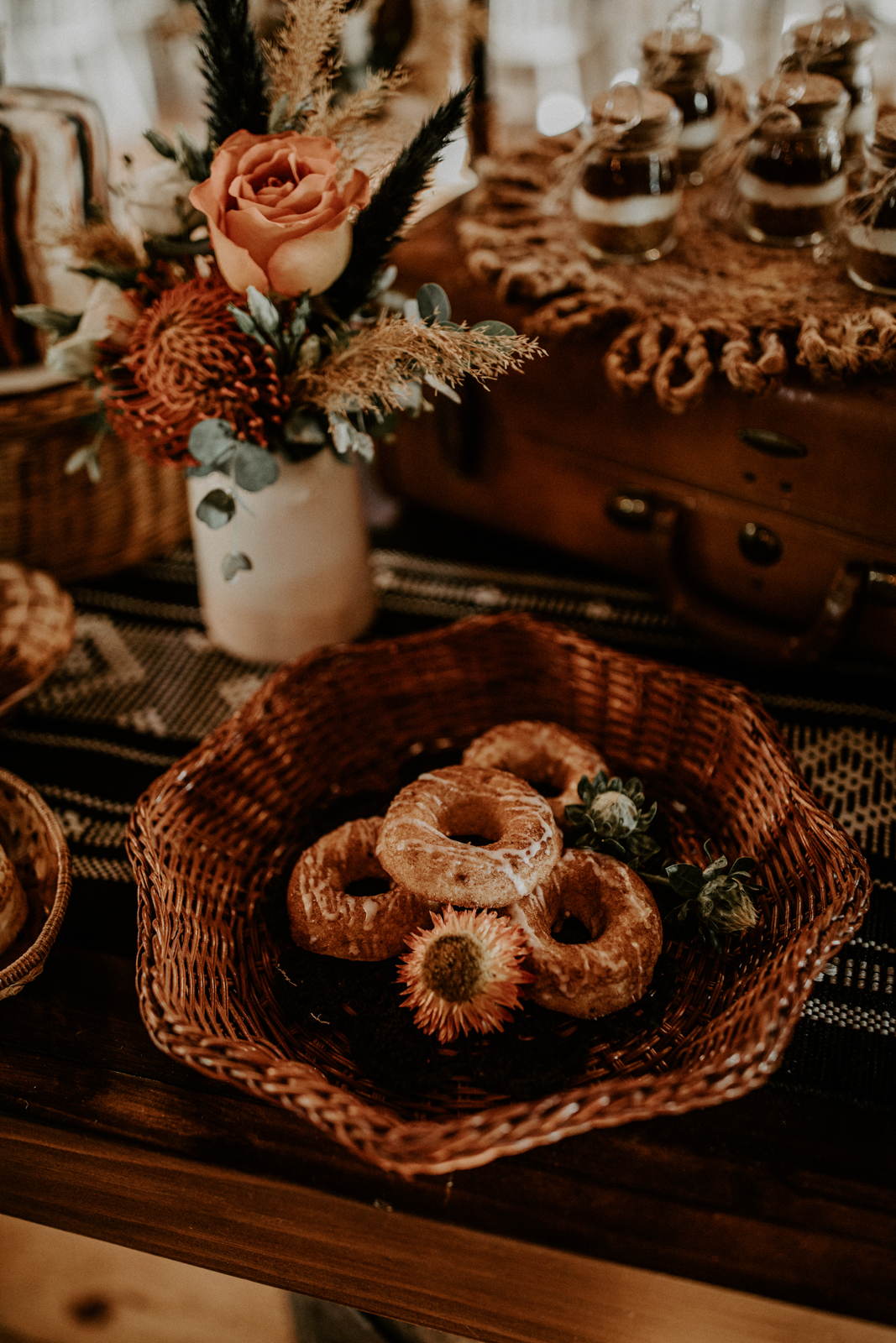 WeddingDonuts