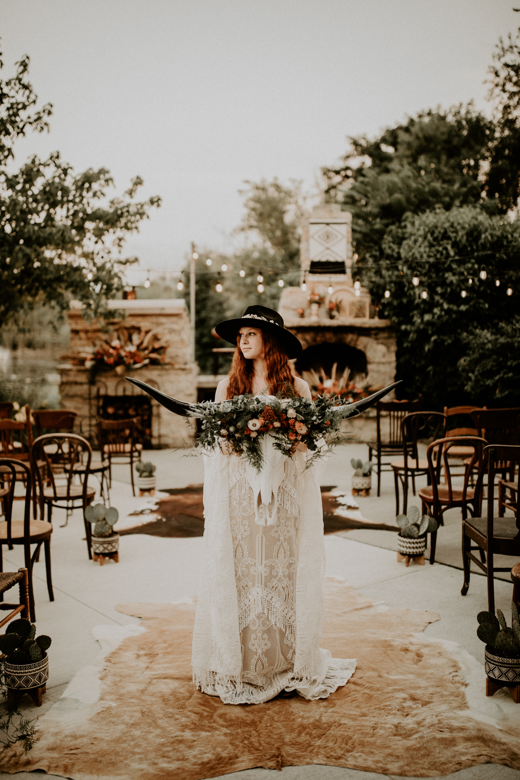 WESTERN BOHO STYLED WEDDING SHOOT WITH MODERN TOUCHES | MADISON