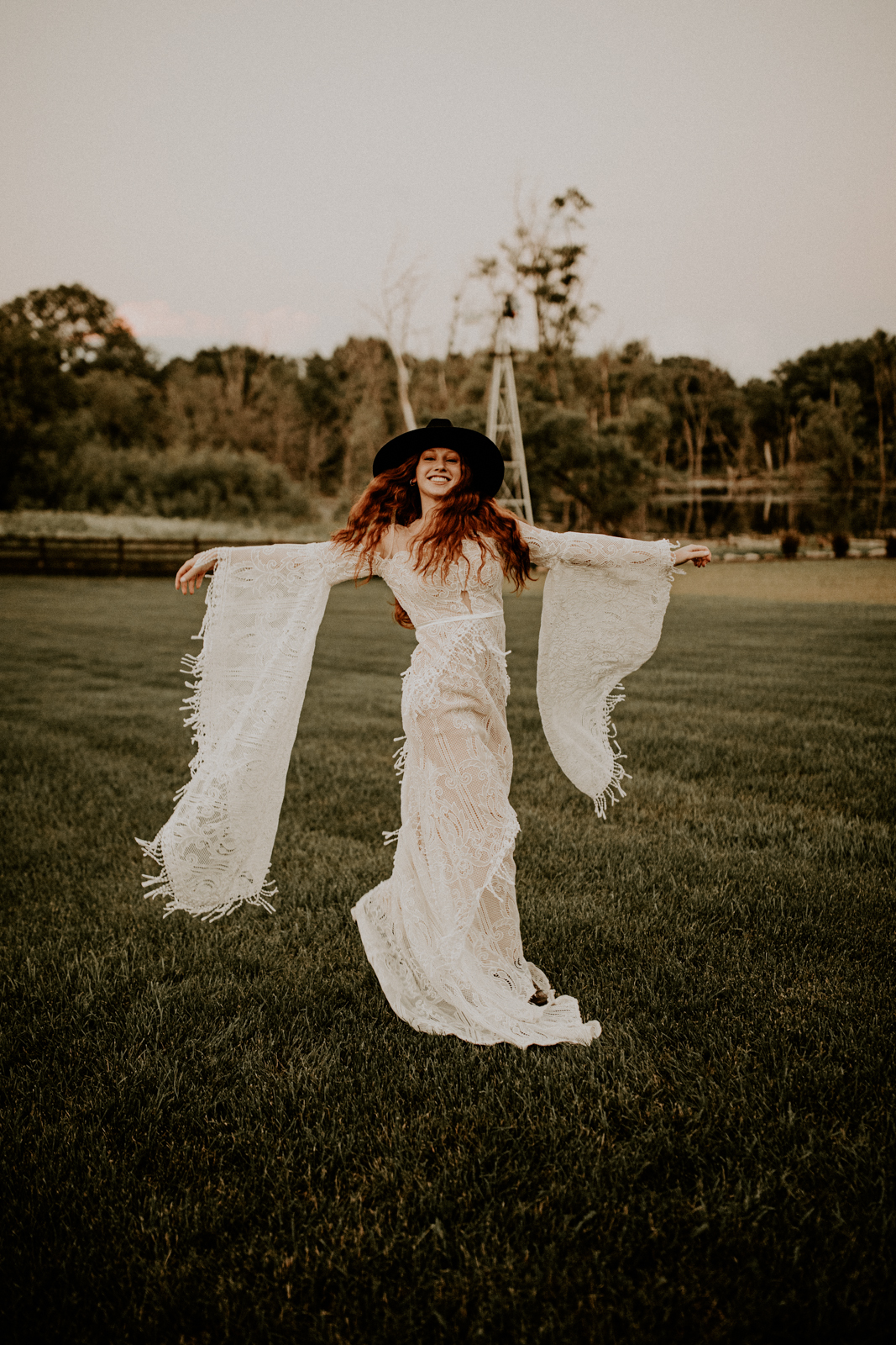 WESTERN BOHO STYLED WEDDING SHOOT WITH MODERN TOUCHES