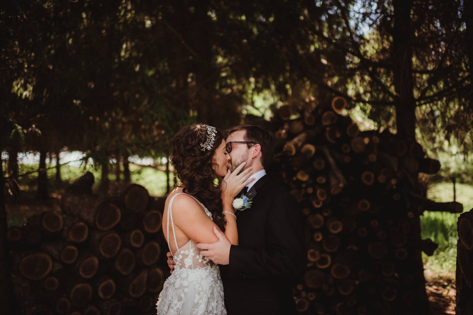 Simple Bride and Groom