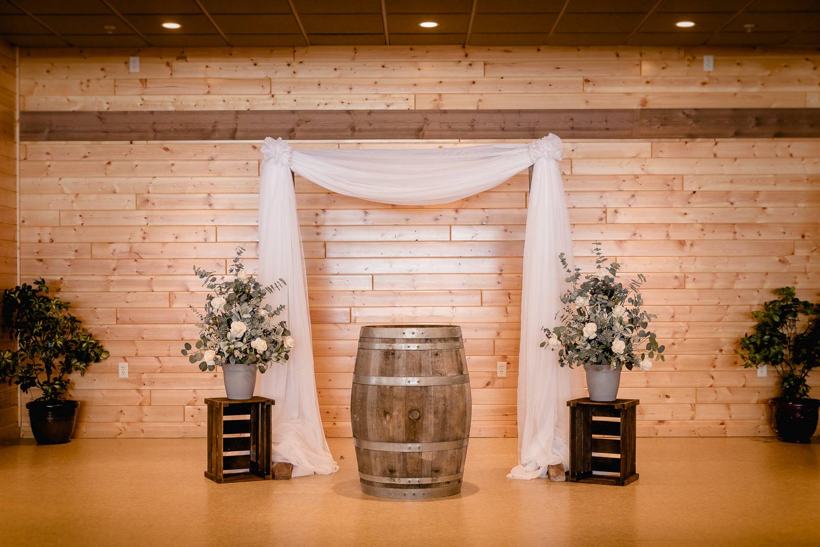 Rustic Elegant Ceremony