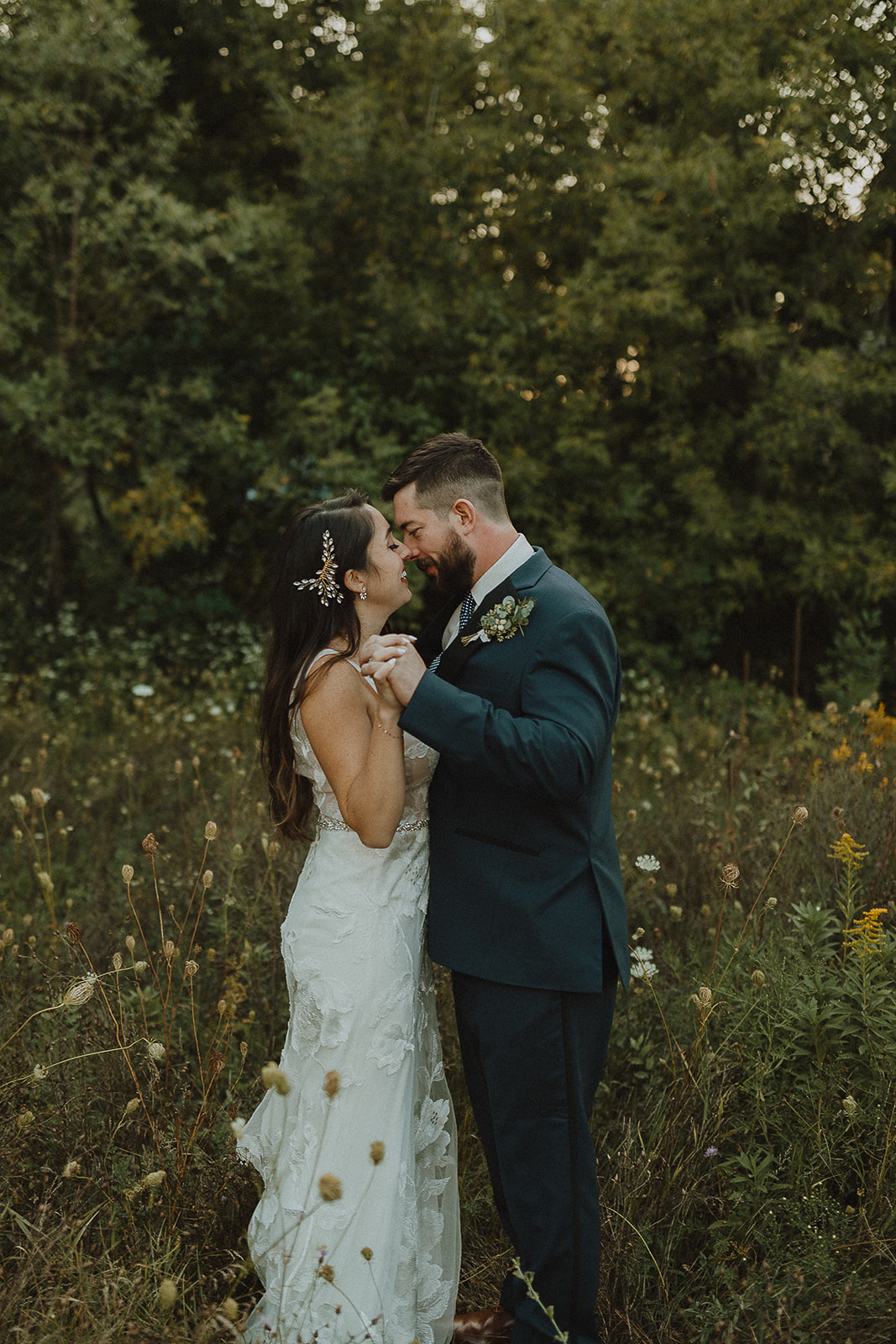 Natural Wedding Couple