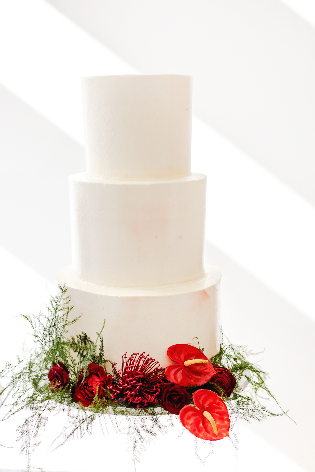 Simple Modern Wedding Cake
