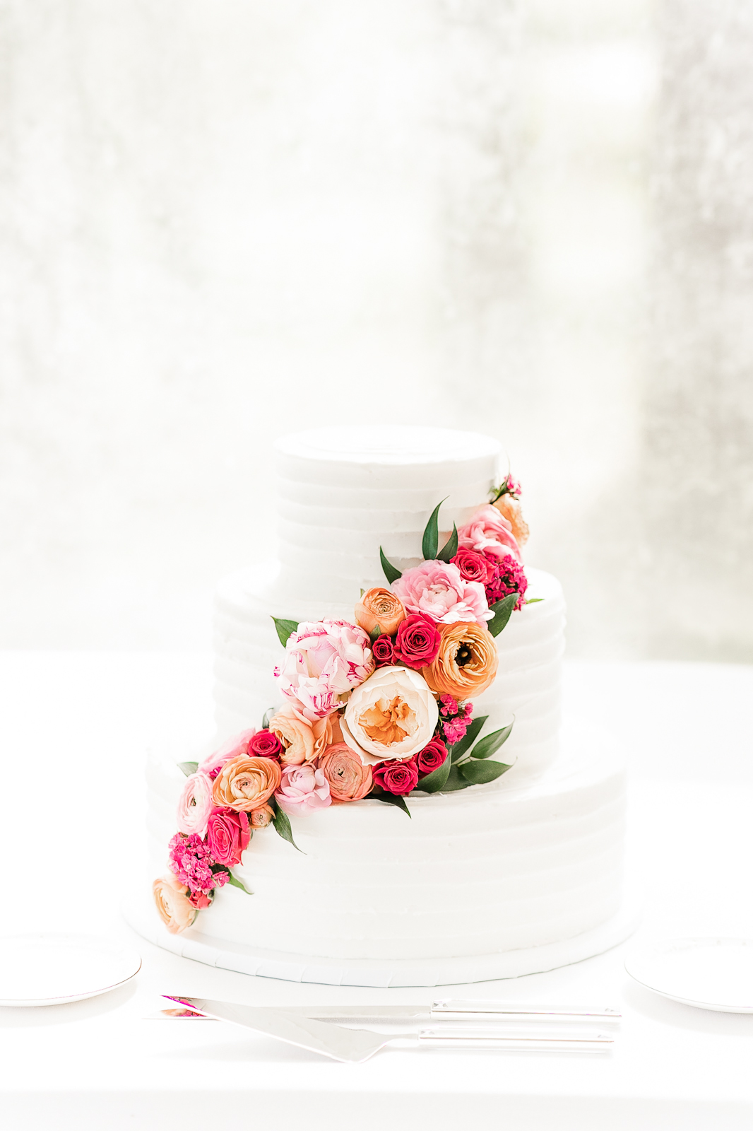 Simple, Modern Wedding Cake