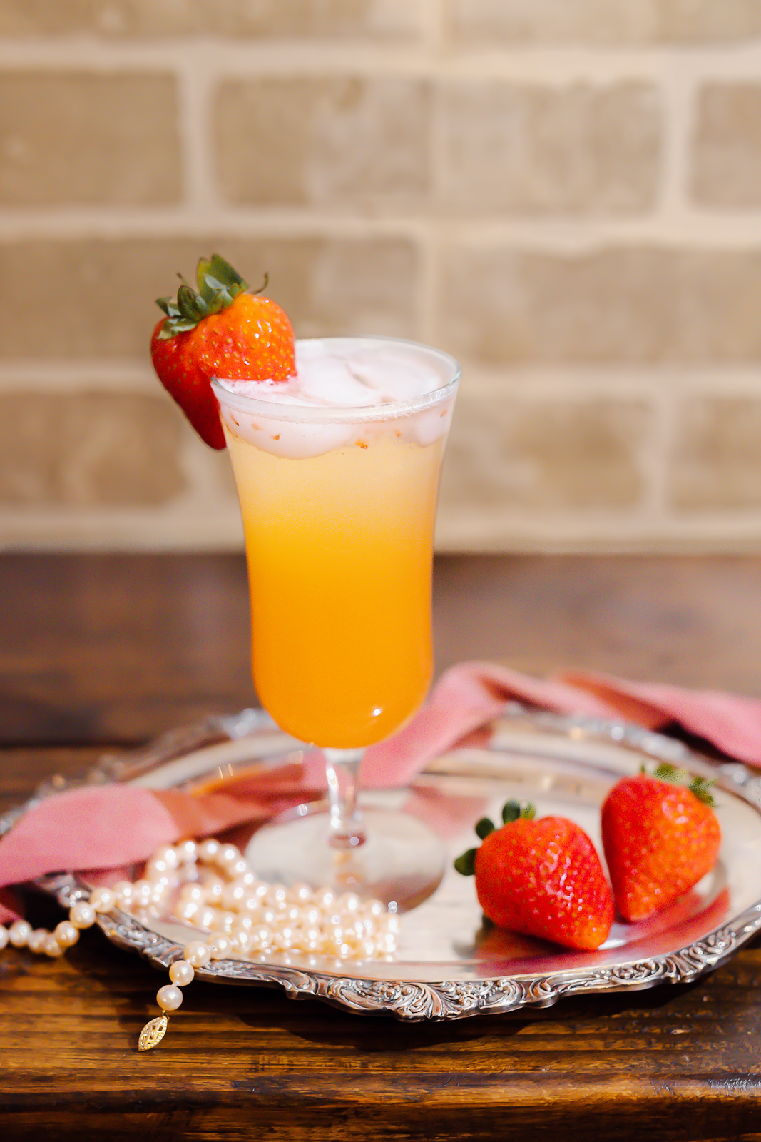 Strawberry Spritzer Mocktail Cocktail