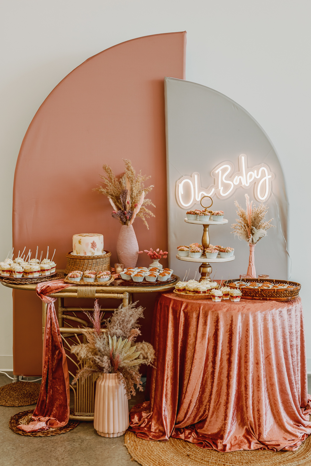 Boho Cake & Dessert Display