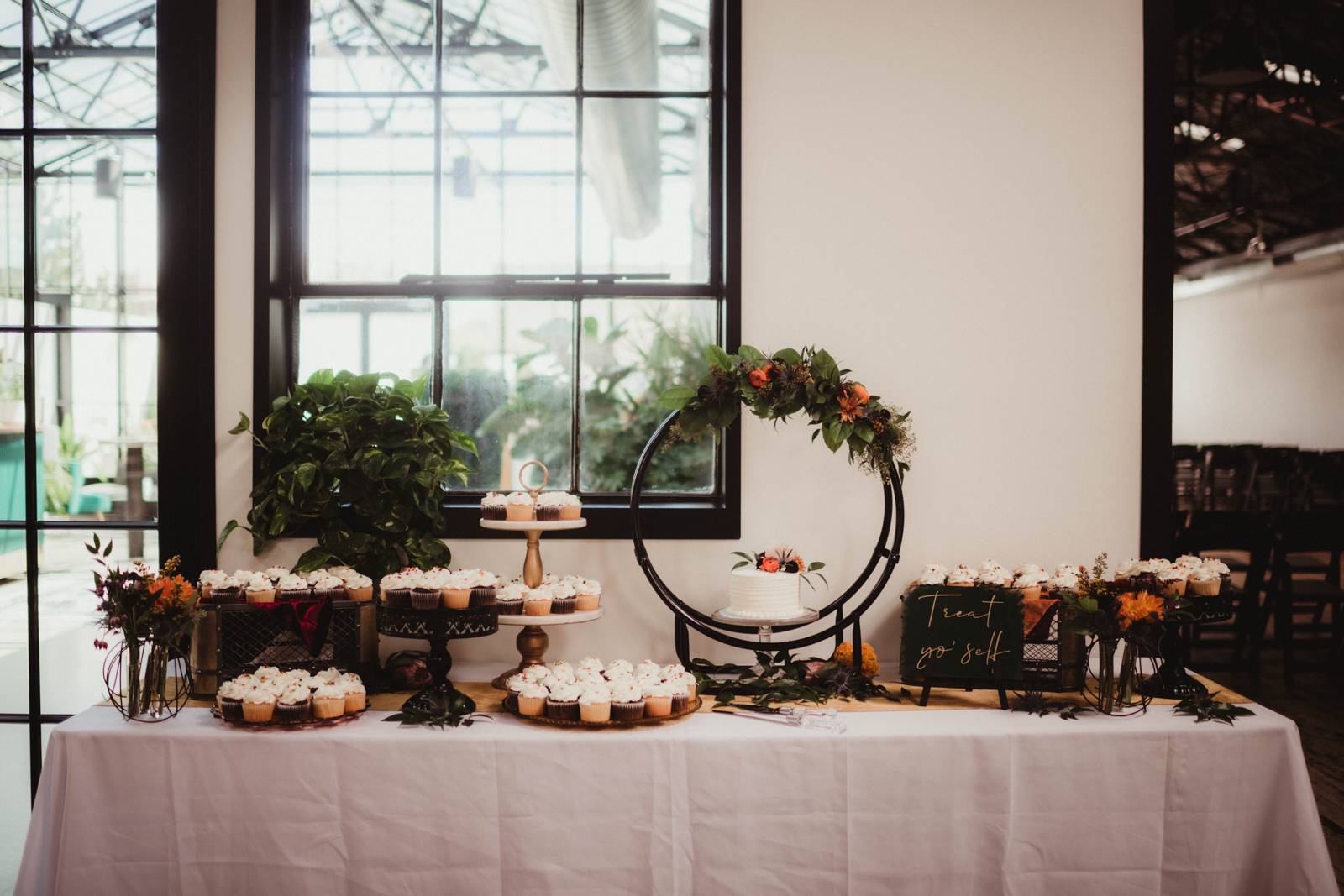 Dessert Table & Cake