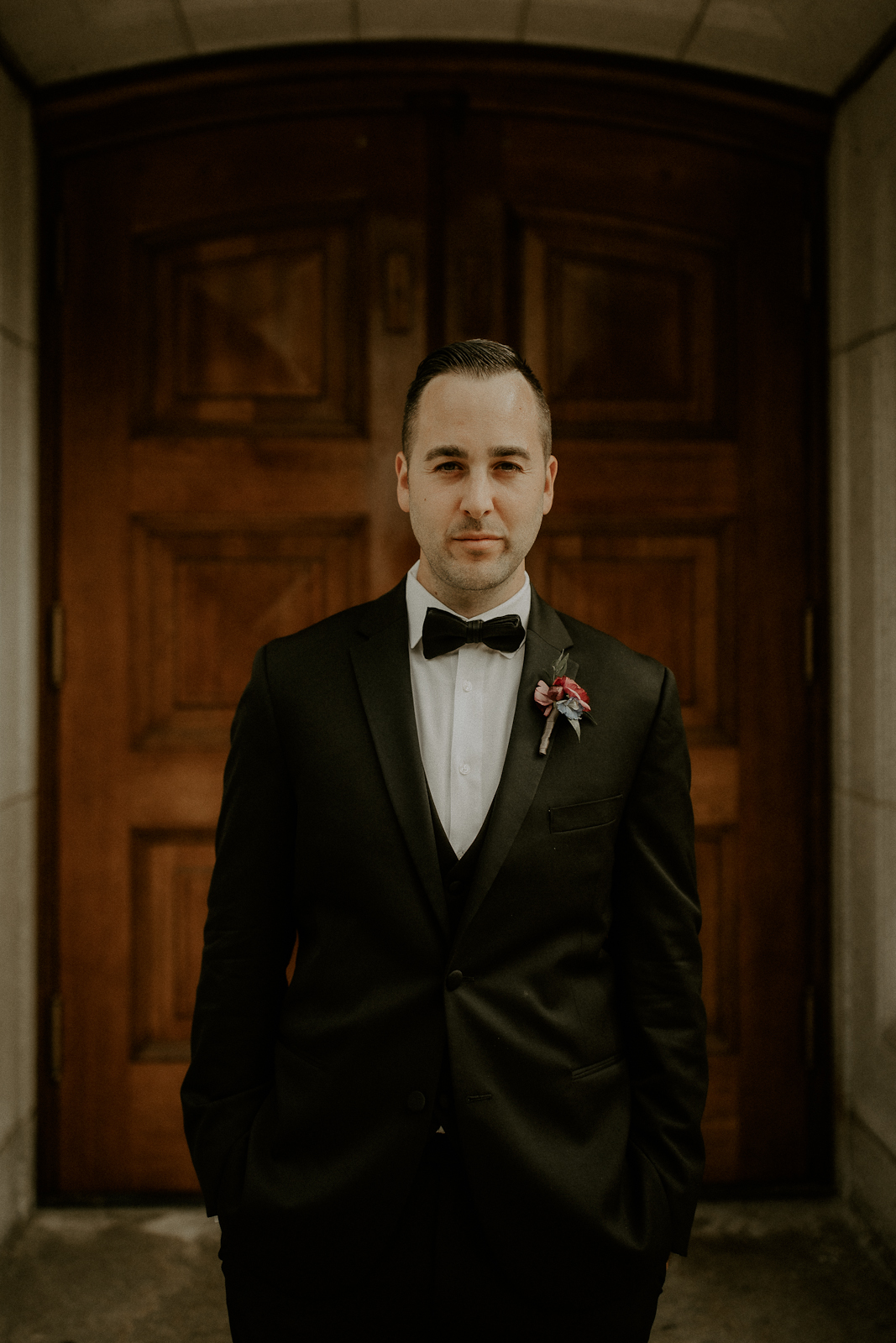 Timeless Grooms Look