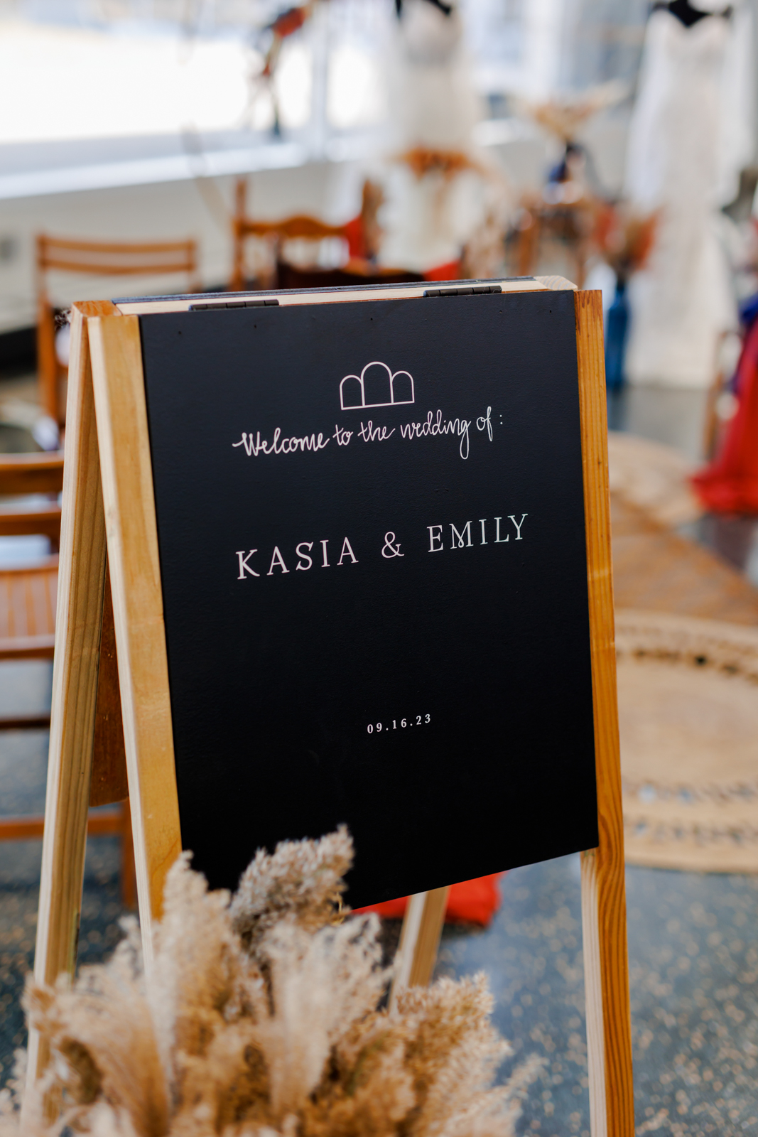 Simple Modern Wedding Welcome Sign