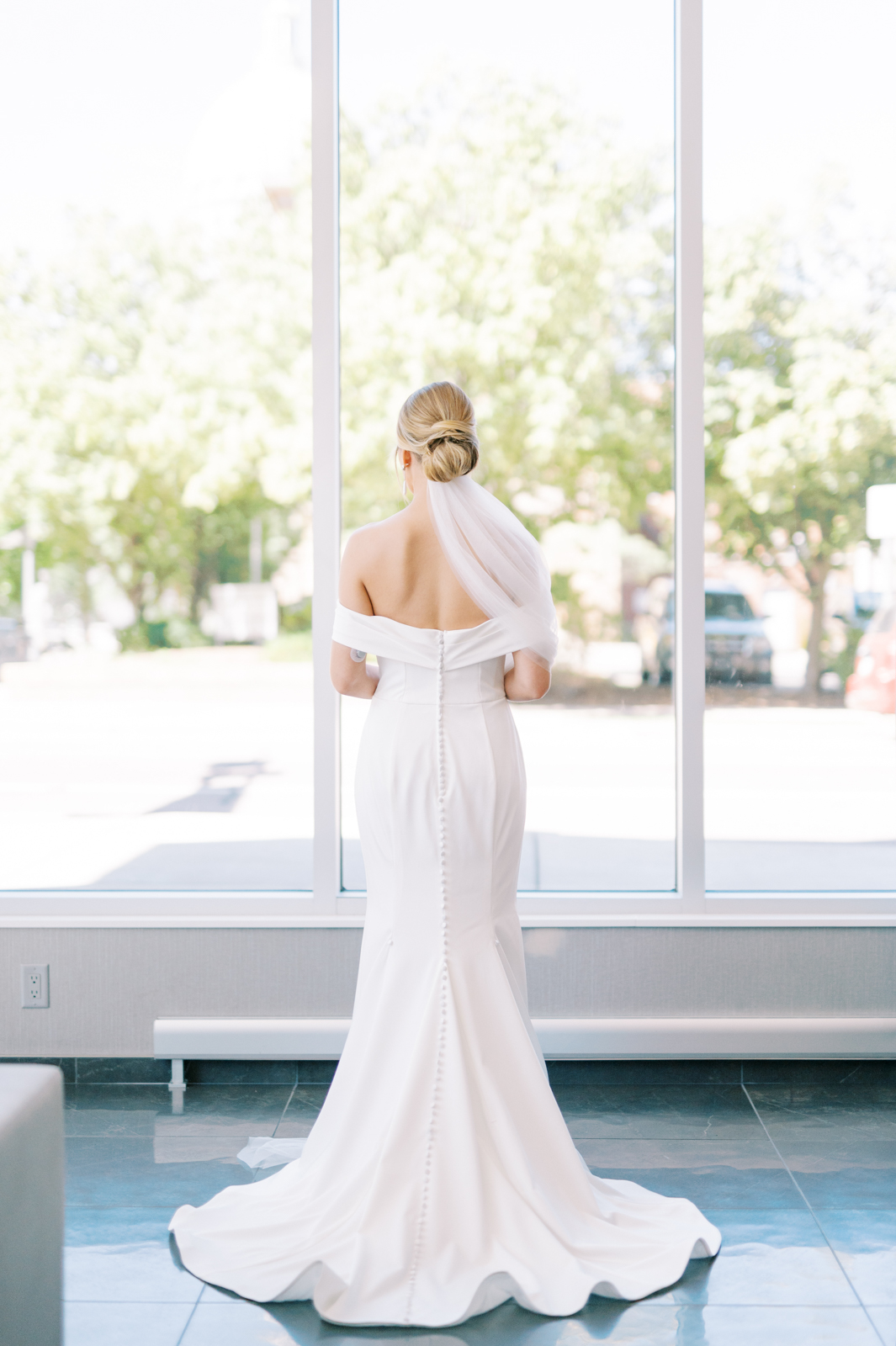 Modern Elegant Sleek Wedding Gown