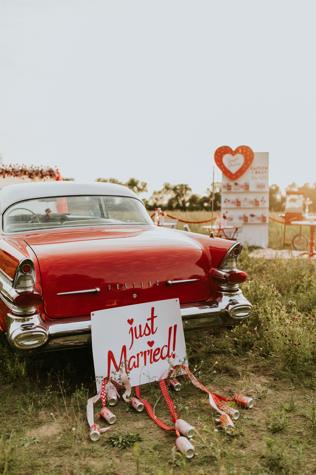 A RETRO '50S-STYLE DRIVE-IN ELOPEMENT WEDDING DESIGN IN WISCONSIN DELLS