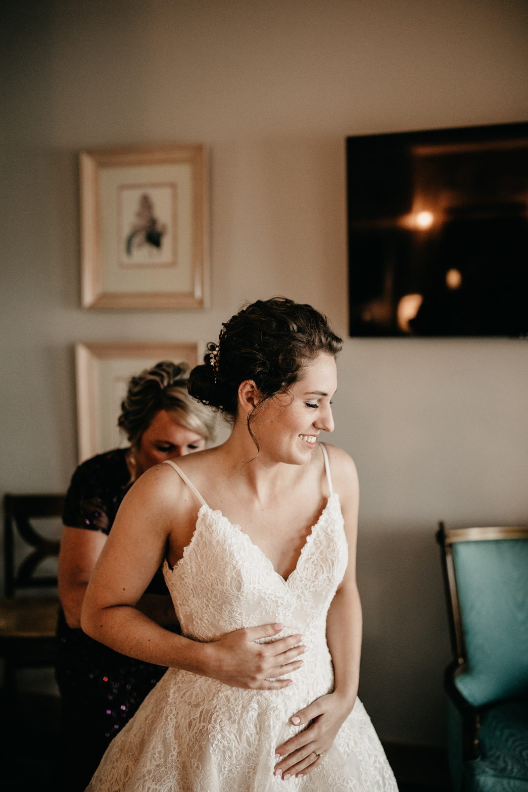 bride and mom