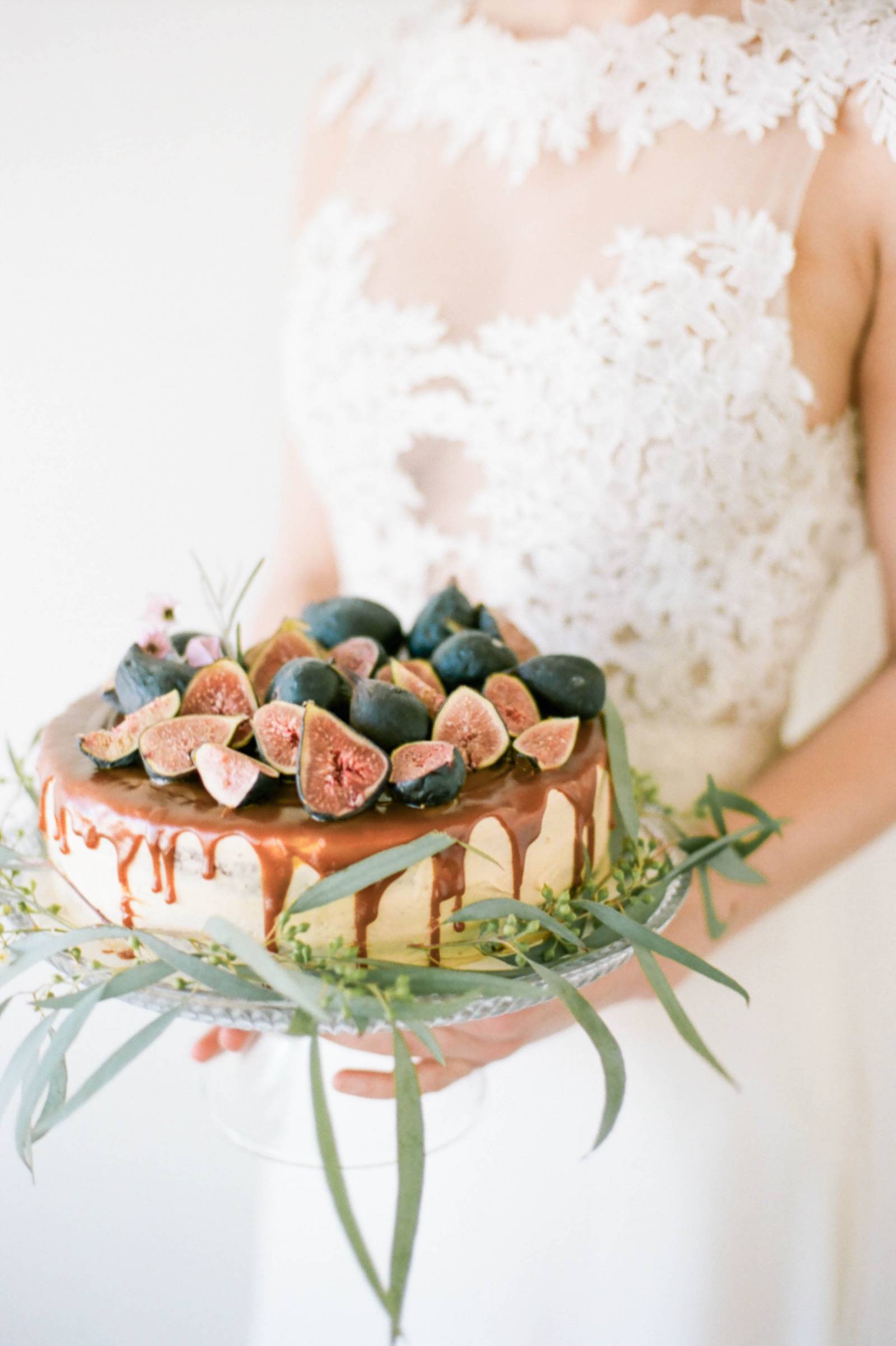 Grecian Inspired Wedding Cake