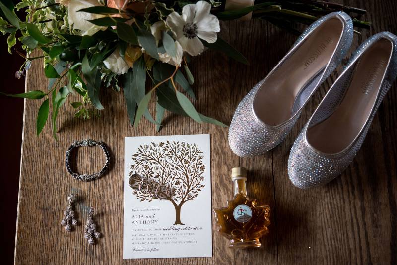 Wedding details (shoes, maple syrup favors and invitation)