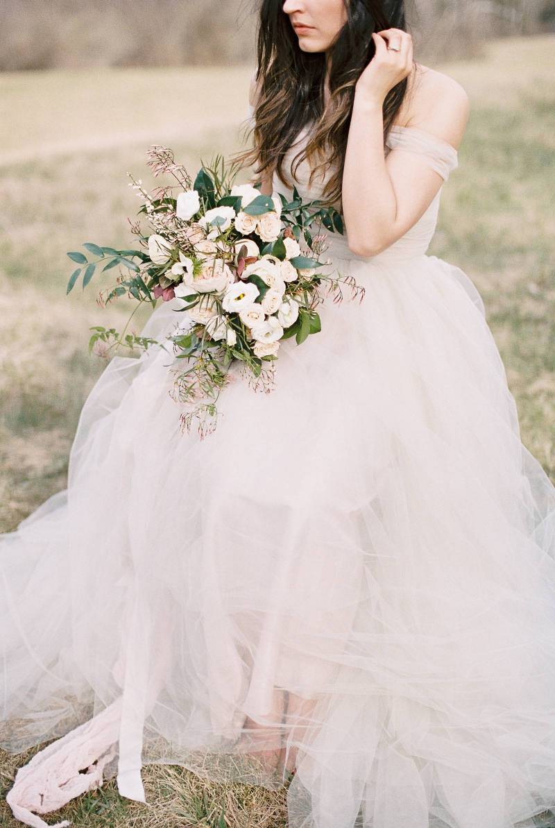 Ethereal Spring Bridal shoot in the Ohio Countryside | Ohio Bridal ...