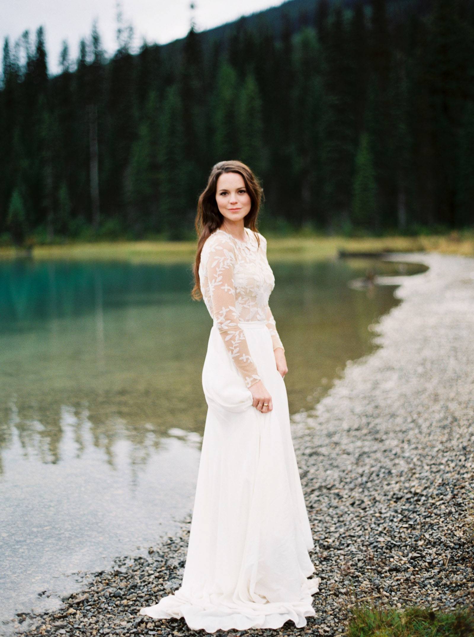 Intimate wedding in the Canadian Rockies inspired by nature | Banff ...