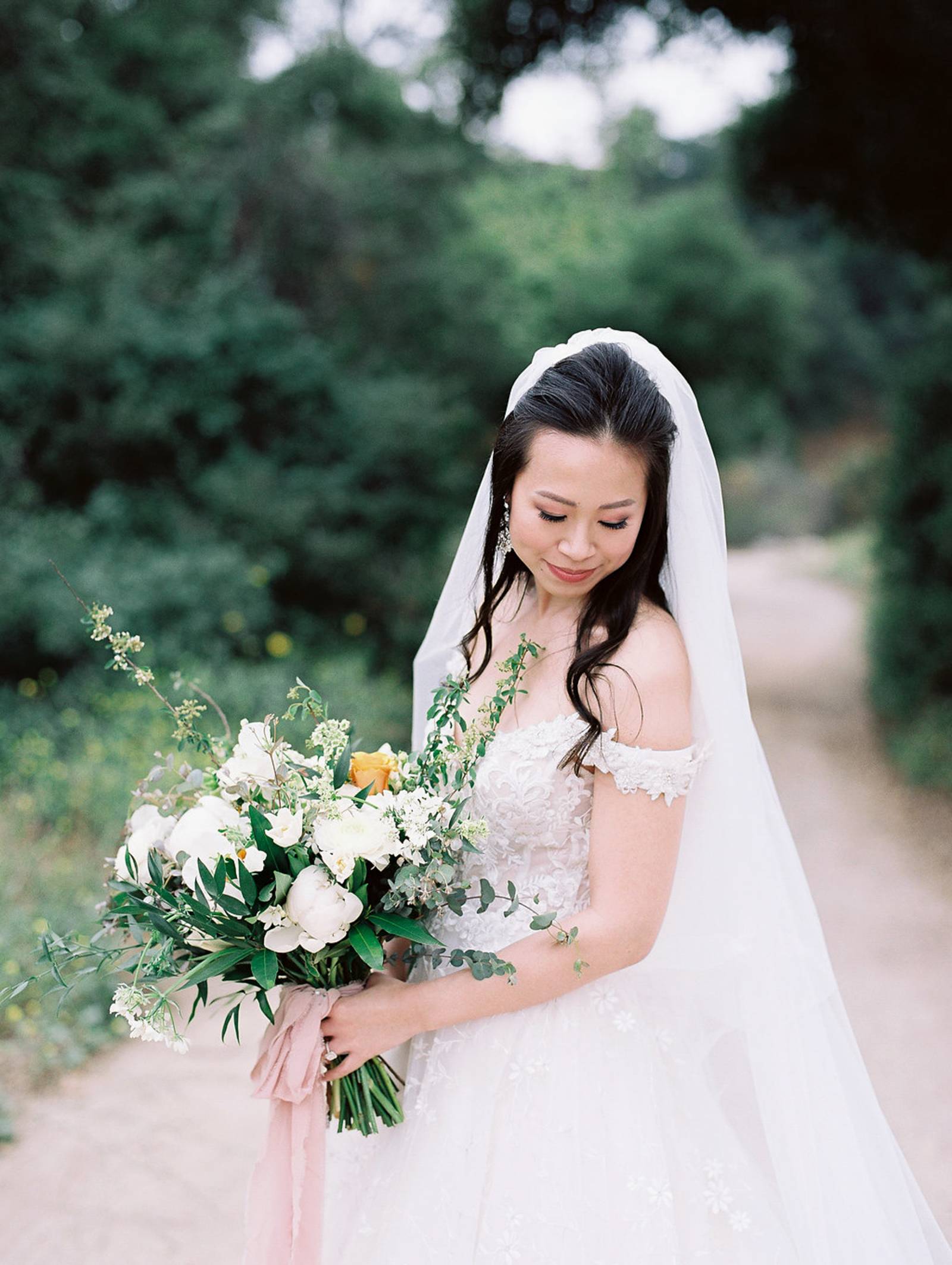 Southern California Country Club Wedding blending modern touches with ...