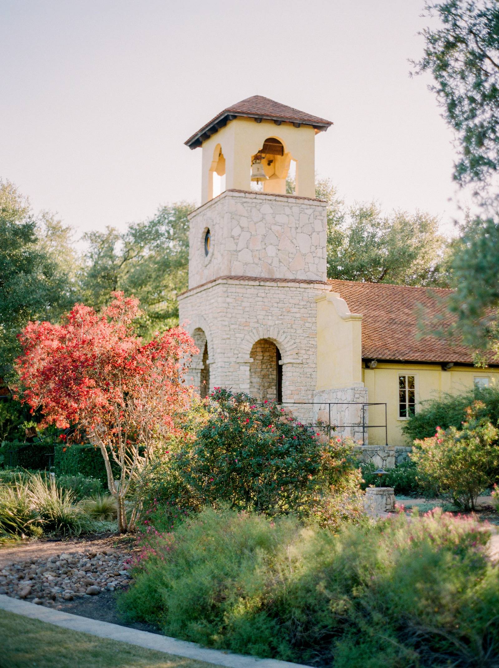 Charming Relaxed Wedding In Texas Hill Country Austin Real