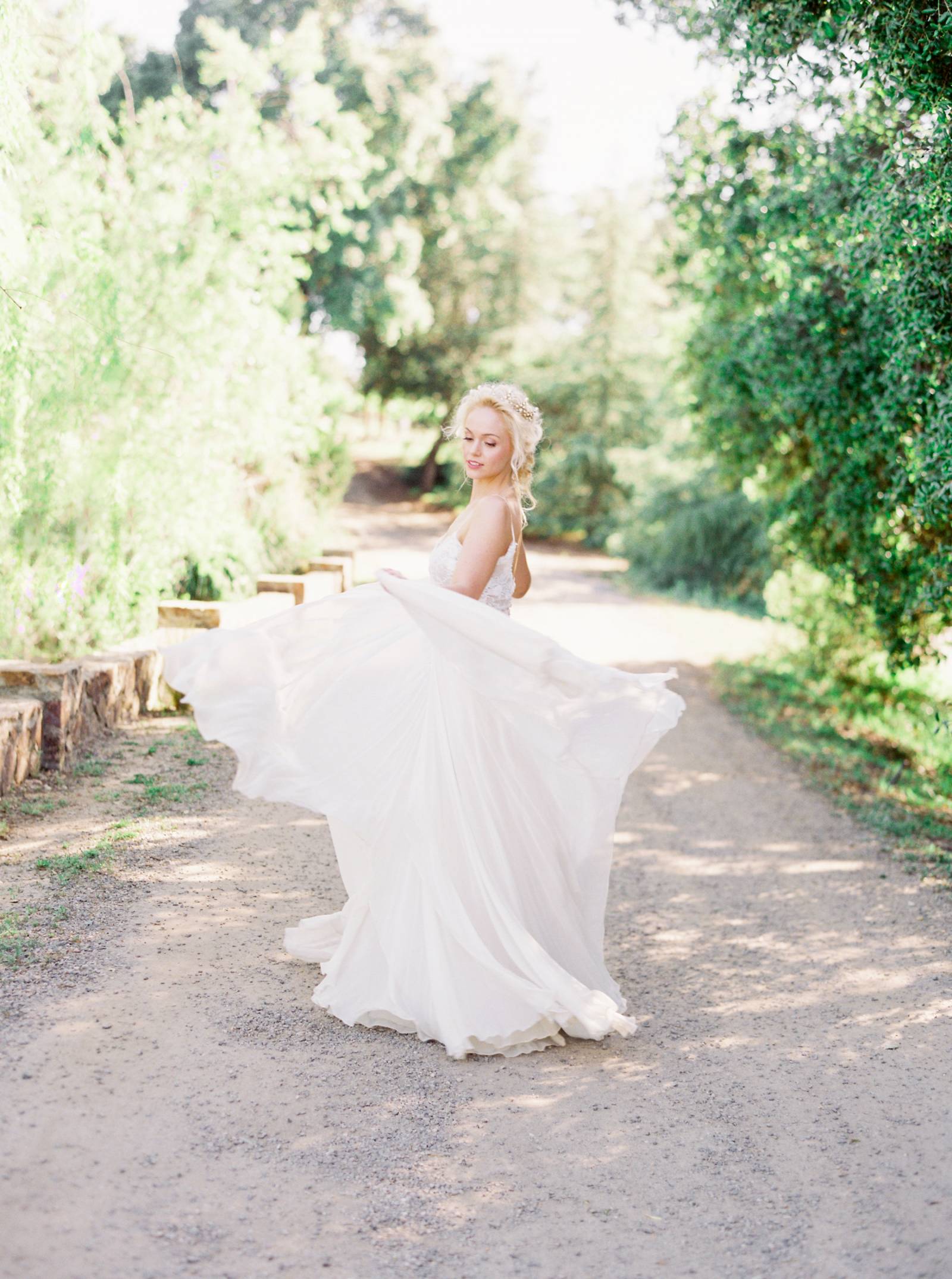 Ethereal wedding editorial inspired by Swan Lake | Southern California ...