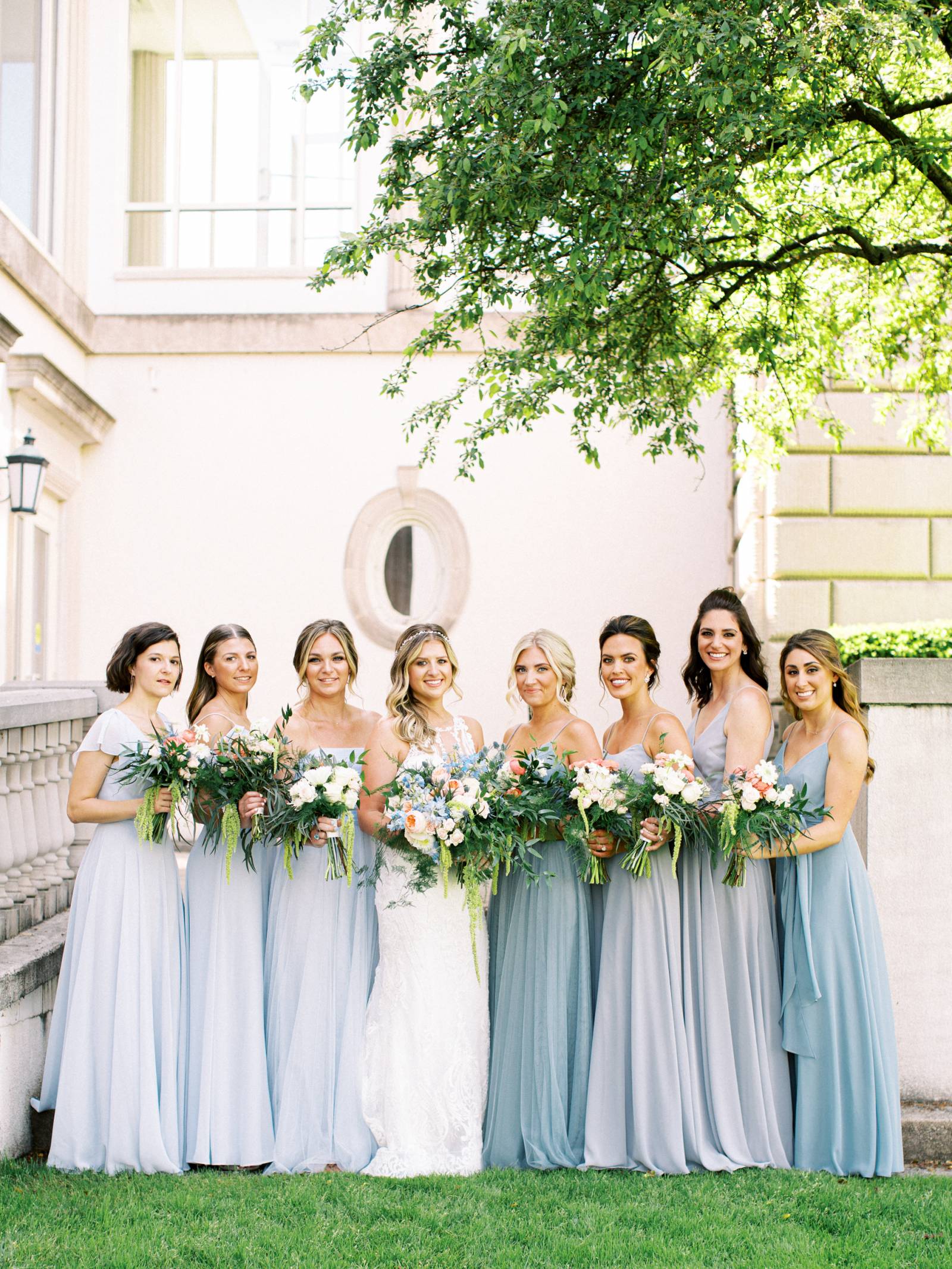 A Michigan wedding blending traditional elegance with modern touches ...