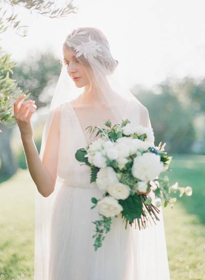 Luminous & Ethereal Bridal Shoot