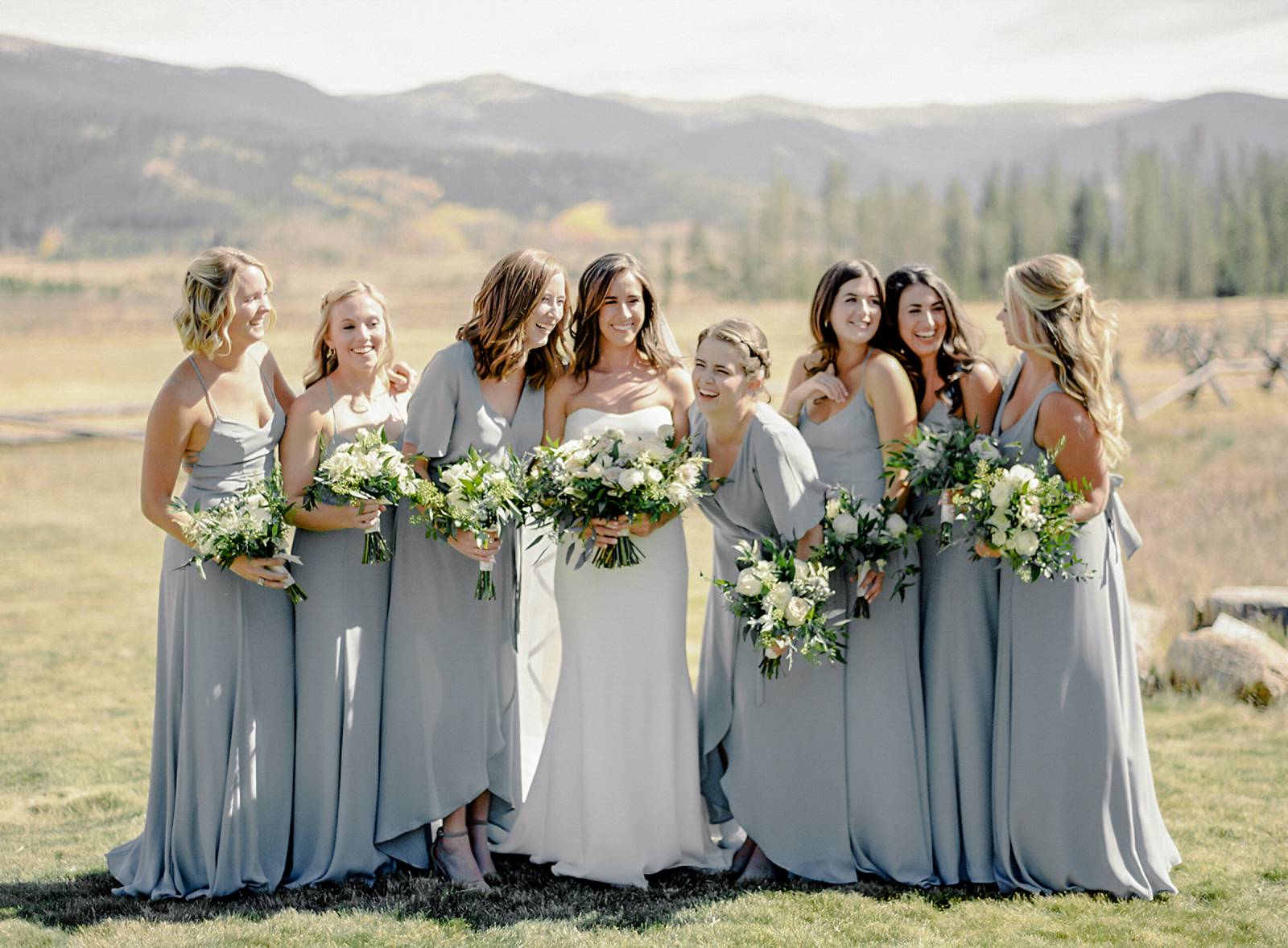 Understated Modern Rustic wedding at Devil's Thumb Ranch | Colorado ...