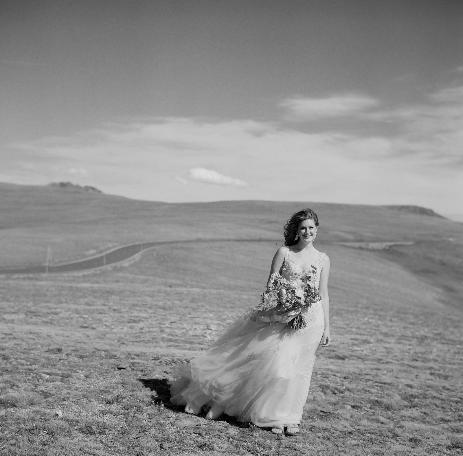 Windswept Anniversary Session in Rocky Mountain National Park | Estes ...