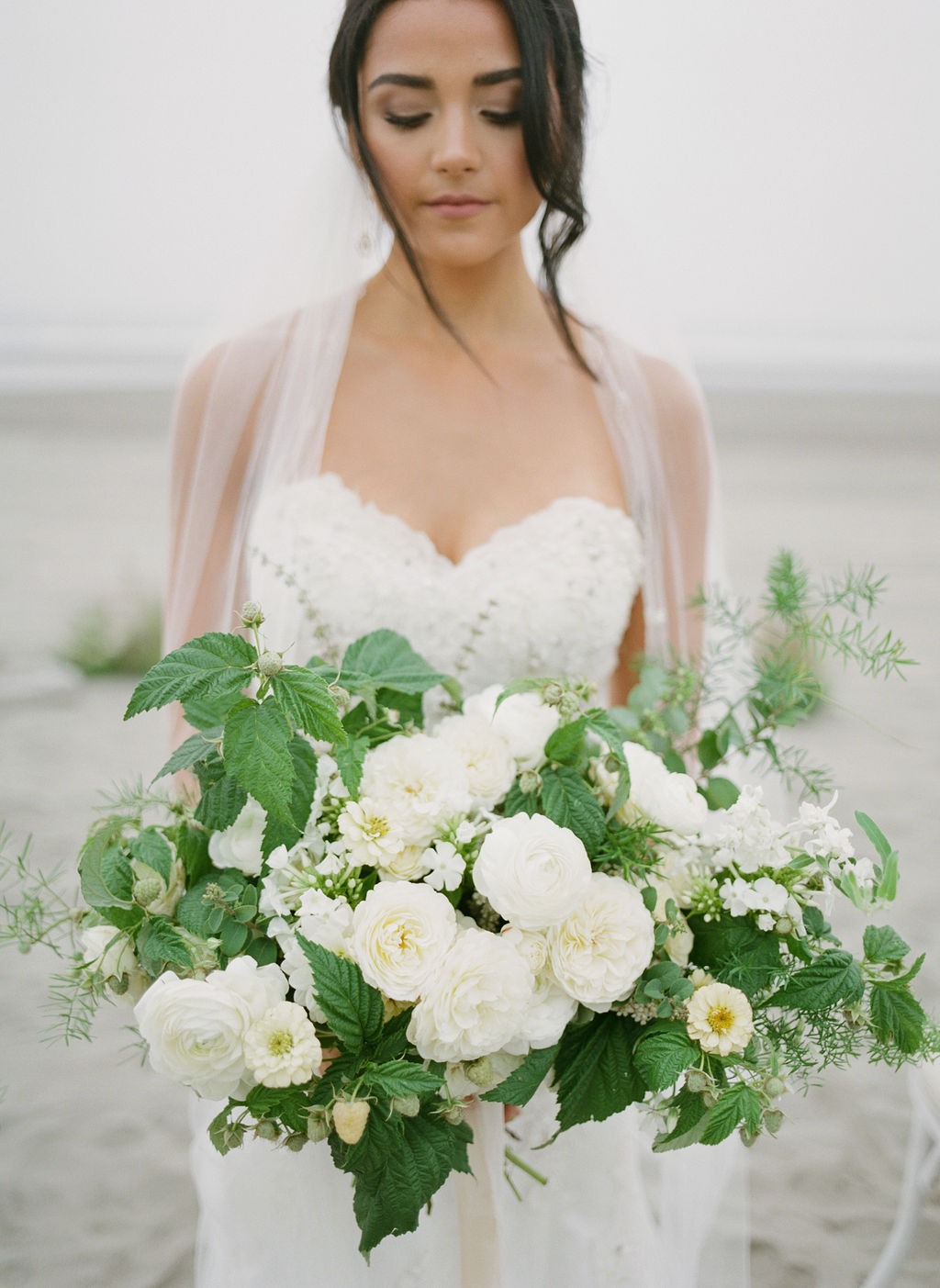 Stunning coastal Micro-Wedding Inspiration with beautiful florals ...