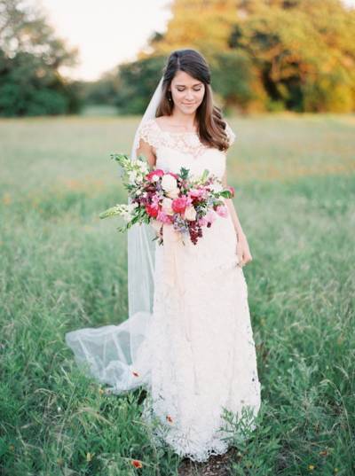 Gorgeous Spring Bridal Shoot In Austin
