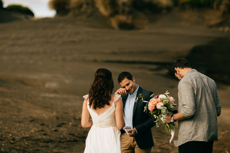 Elopement On A Volcano In New Zealand Tell Us About Your Dress I Wore A Very Light Which Was Individually Tailored For Me Because Didn T Find That And Flowing Style In German