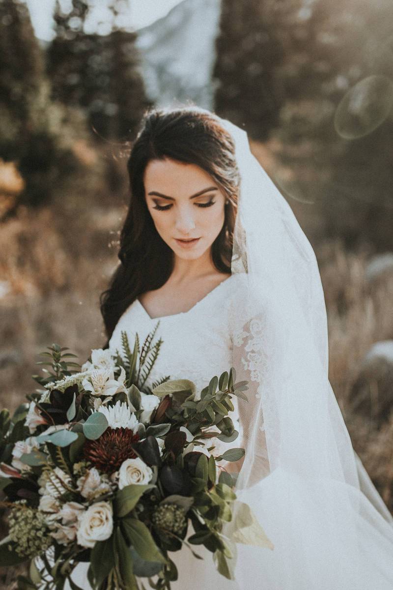 Pre-wedding photos in the snowy mountains of Utah | Utah Real Weddings
