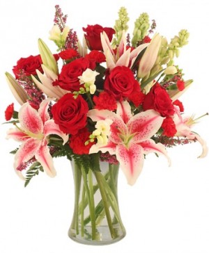 Glamorous Bouquet - Valentine's Day Flowers by In Full Bloom Winnipeg