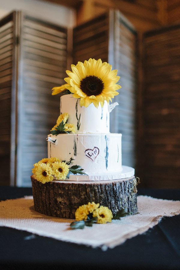 EmilyWenzel_Camden-Ranch-Wedding_IMG-0045