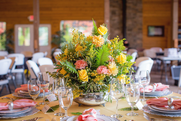 A Styled Bridal Shoot Packed With Fresh Spring Inspiration