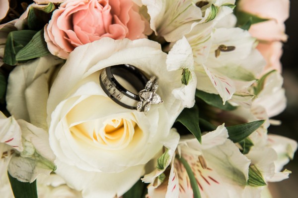 Waldron Island Vintage Wedding on Apple Brides
