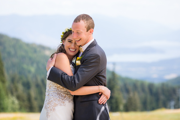 Bright + Cheery Idaho Mountaintop Wedding