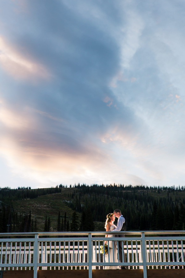 Bright + Cheery Idaho Mountaintop Wedding