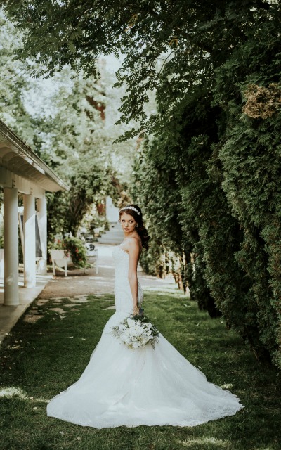 Wildly Gorgeous Gray And White Wedding