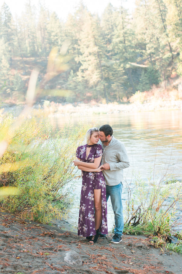 Riverside Picnic Engagement In Spokane