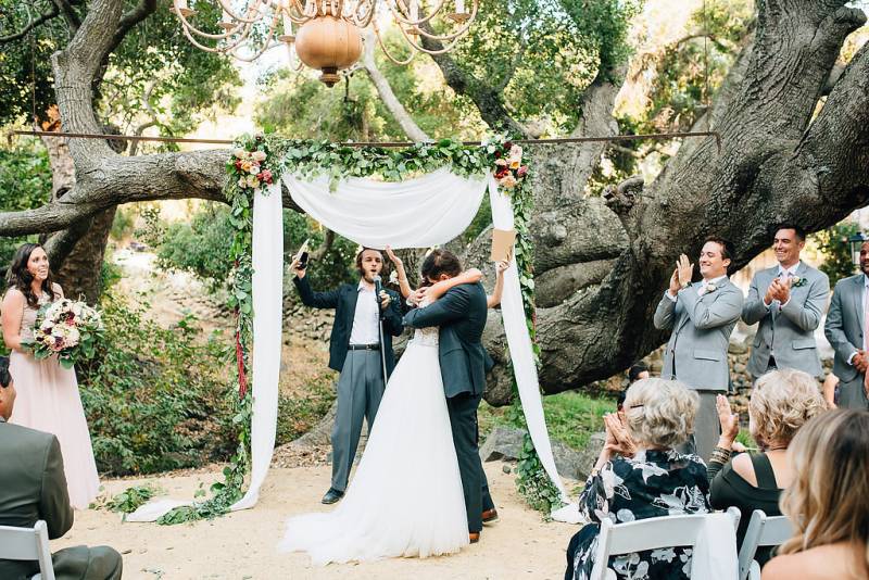 5 Roles Of A Wedding Officiant