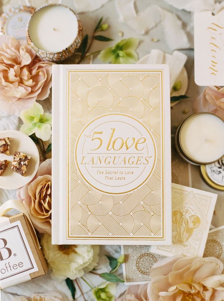 Your Guide to Creating the Perfect Wedding Welcome Bag for Your Guests —  DPNAK Events