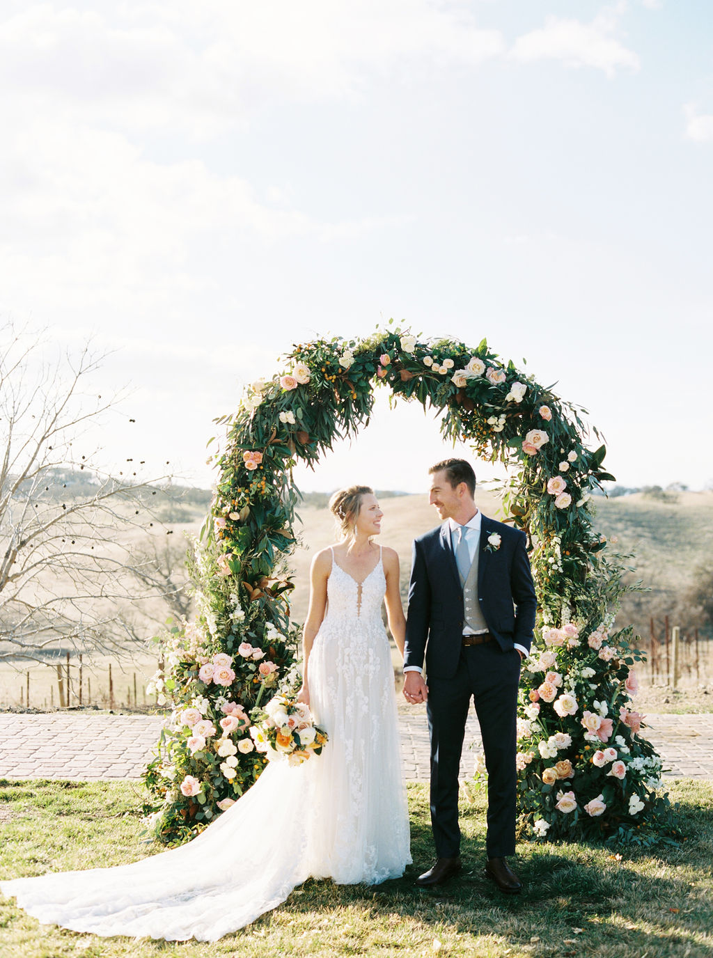 bride, groom, flower, arch, ceremony