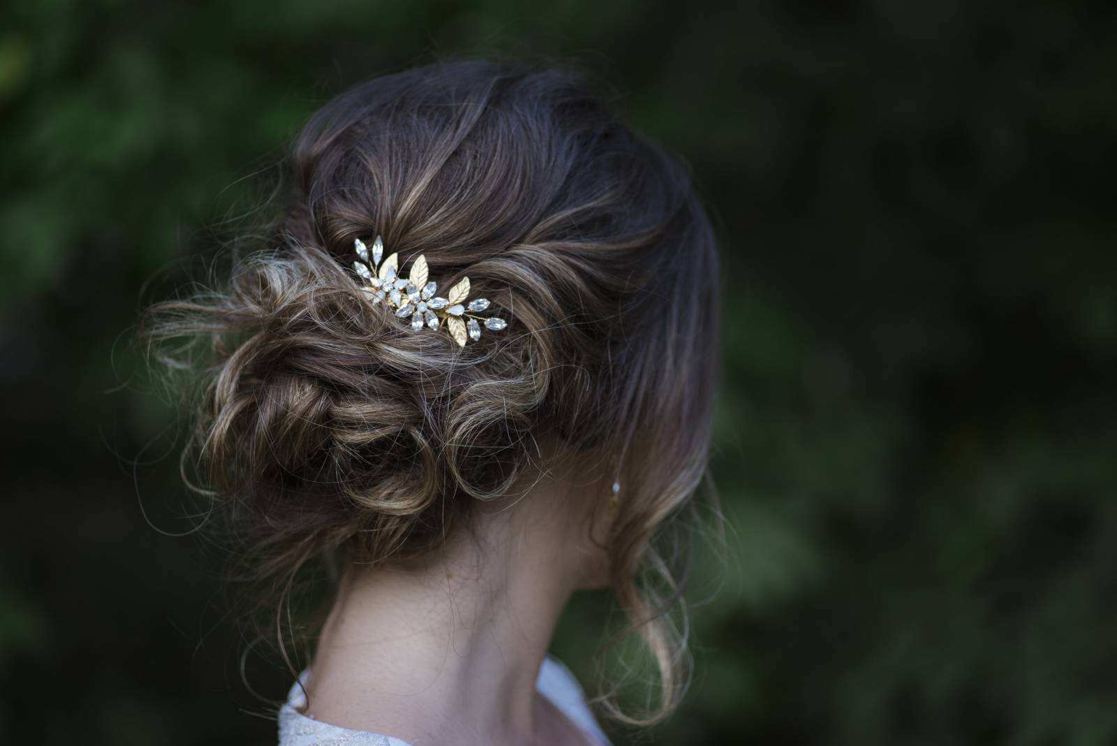 Bride's Unique Hair Style with Accessories | The Wedding Standard