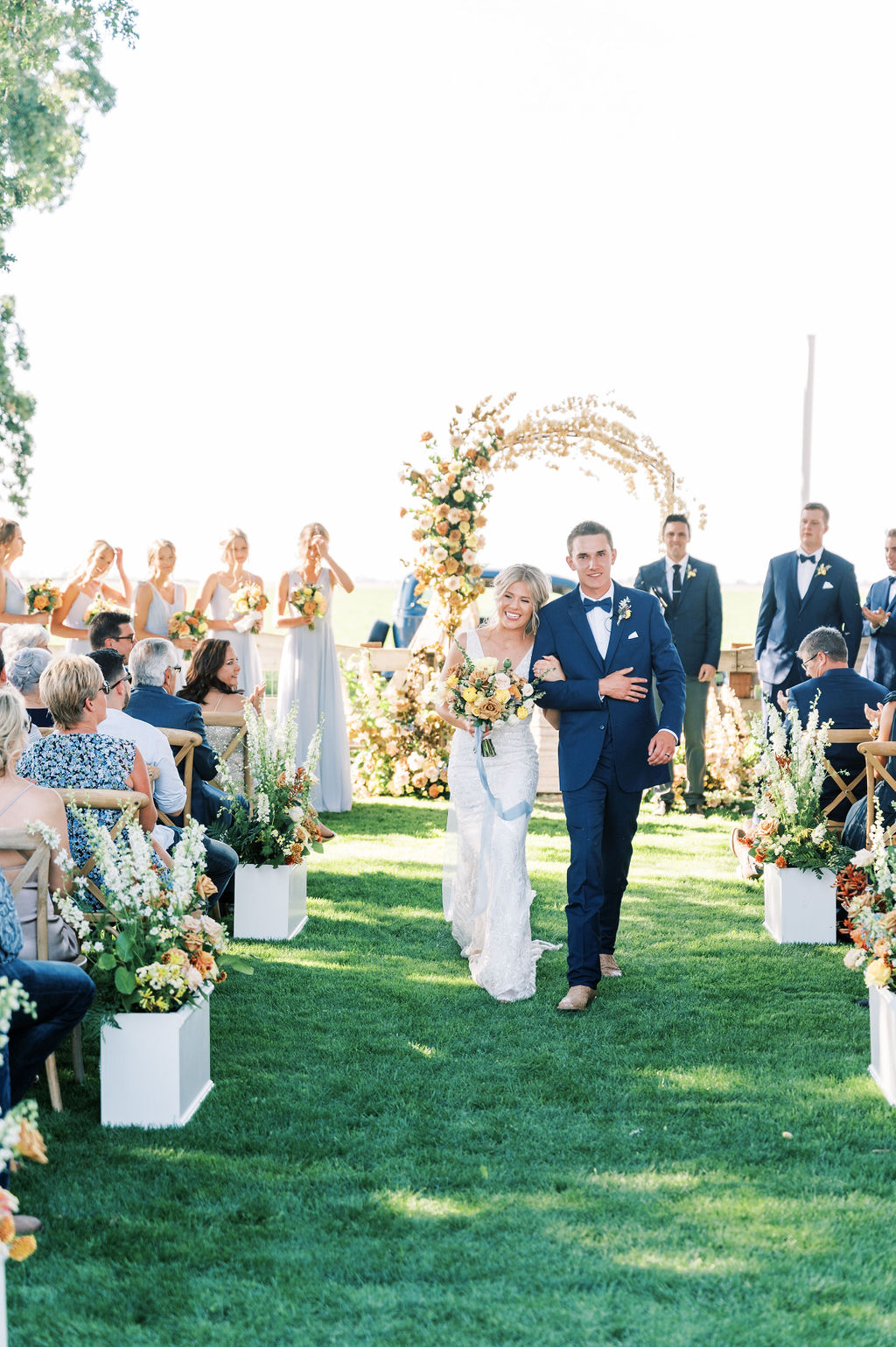 aisle, married, bouquet, bride, groom, dress