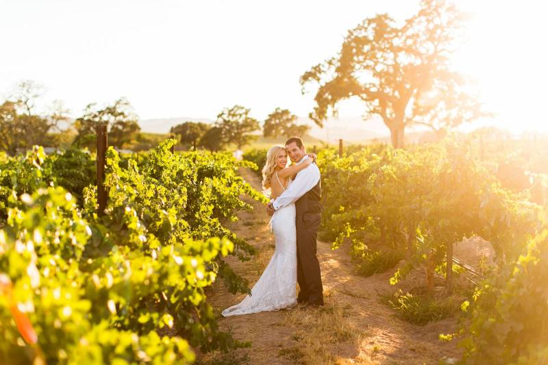paso robles wedding, winery wedding, cali paso winery wedding, wedding couple,