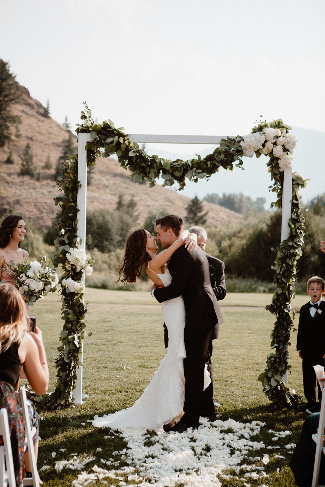 August I Do S At Trail Creek Cabin Idaho Real Wedding Item 11